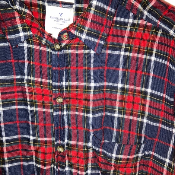 American Eagle “Ahh-mazingly” Soft Boyfriend Fit Flannel - Picture 2 of 4